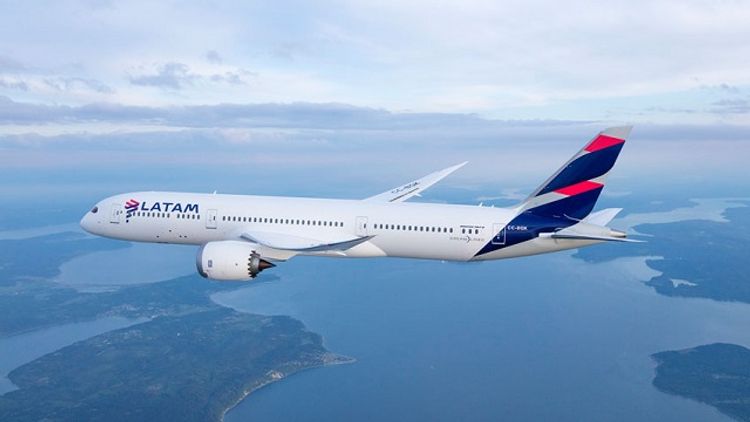 LATAM Boeing 787 Dreamliner